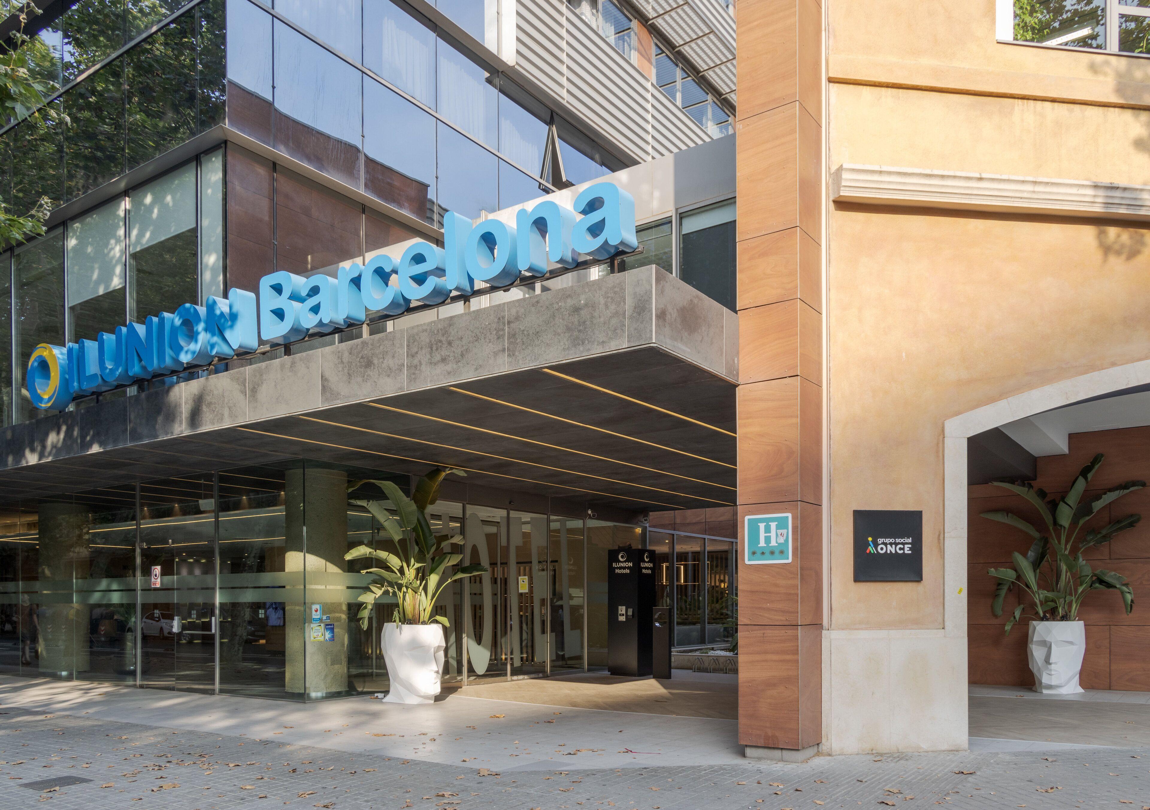Ilunion Barcelona — Fotos 1